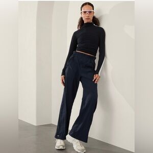 Athleta Trekkie Parachute Pant Size 4 Color Navy